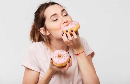 Mâncatul pe fond nervos: totul despre bulimie și anorexie