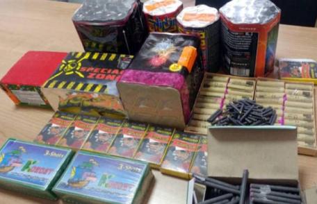 Peste 50 de kilograme de articole pirotehnice confiscate de polițiști