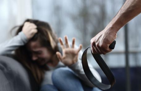 Arestat pentru 30 de zile pentru violență în familie