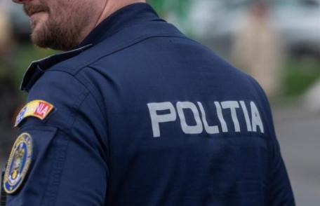 Doi botoșăneni reținuți pentru fraude privind asigurările auto