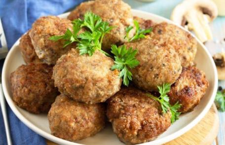 Chifteluțe de soia cu ciuperci (de post)