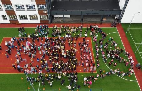 O țară, un drapel, o școală! – 1 Decembrie la Școala Gimnazială „Mihail Kogălniceanu” Dorohoi