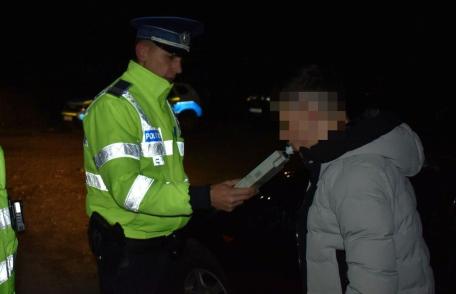 Șofer băut scos din trafic de polițiști