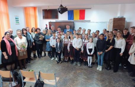 Școala Suharău în straie de sărbătoare