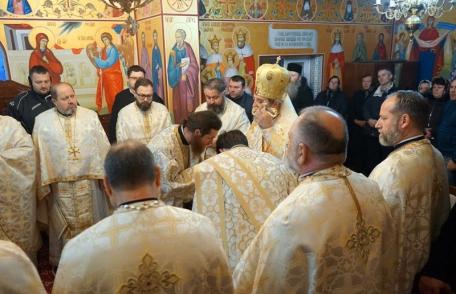 Conferința preoțească a Protopopiatului Dorohoi, desfășurată la Parohia „Sfântul Nicolae” Corlăteni, în prezența PS Nichifor Botoșăneanul