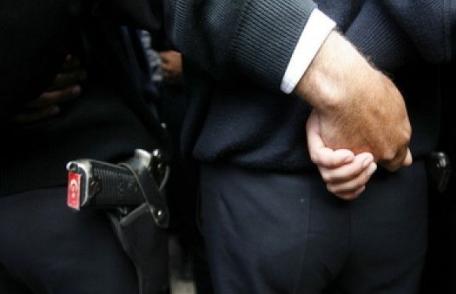 Grupare infracţională ce acţiona pe linia furturilor, destructurată de poliţiştii botoşăneni