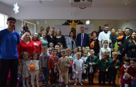 Acțiune dedicată copiilor și sportului, cu sprijinul voluntarilor și al Federației Române de Baschet