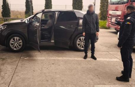 Urmărit pentru furt, depistat de către polițiștii de frontieră la Stânca