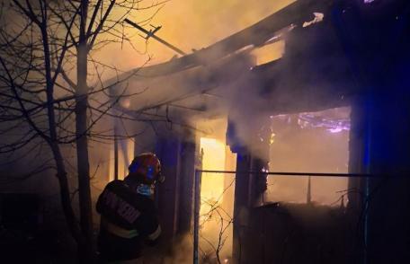 Incendiu violent produs în comuna Lunca