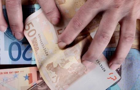 Tânăr reținut pentru tâlhărie calificată după ce a sustras 50 de euro prin acte de violență