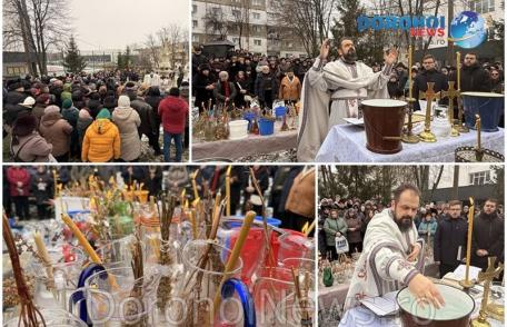 Bobotează 2026: Credincioșii din Dorohoi și împrejurimi au primit Agheasma Mare - FOTO