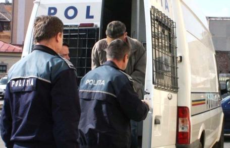 Reţinut pentru conducere fără permis şi sub influenţa băuturilor alcoolice