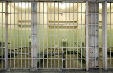 Amenzile neplătite care devin zile de închisoare în România. Judecătorii au dispus executarea a 180 de zile