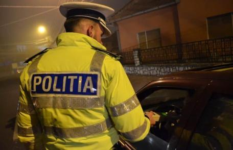 Bărbat reținut de polițiști. Se afla sub influența alcoolului și a încercat să se sustragă controlului
