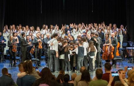 Educație, artă și emoție: „Lacrimi de Luceafăr”, proiect educațional dedicat poetului Mihai Eminescu 