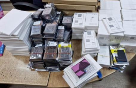 Baterii pentru dispozitive mobile, de peste 90.000 de lei, confiscate la PTF Stânca