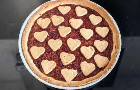 Tartă cu gem de căpșuni