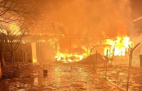 Incendiu violent produs într-o gospodărie din Horlăceni