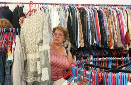 Reguli stricte pentru produsele second-hand! Obligații noi pentru haine, mobilă, autoturisme și anvelope uzate