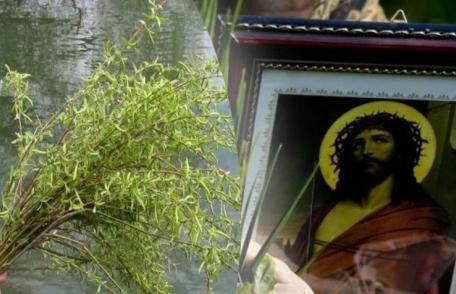 Obiceiuri de Florii pentru atragerea sănătății și a norocului. Ce se mănâncă în Duminica Floriilor