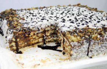 Tort de biscuiți cu ciocolată