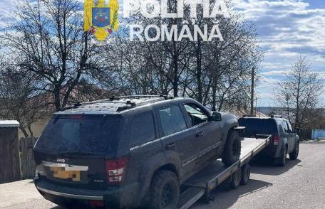 Braconieri treziți la șase dimineața de mascați