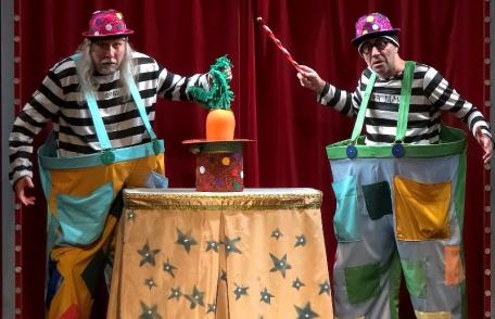 Hoțomanii acrobați, spectacol pe scena Teatrului „Vasilache”