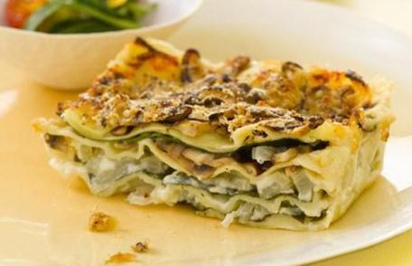 Lasagna de somon și fistic