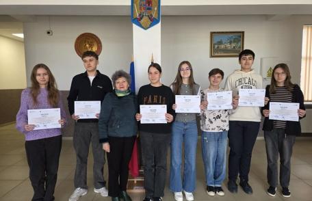 Excelența ca tradiție: colecție de premii pentru Liceul „Regina Maria” la etapa județeană a Concursului Național de Chimie „Magda Petrovanu” - FOTO