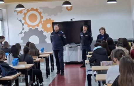 Activități preventive ale jandarmilor înaintea minivacanței de 1 Mai