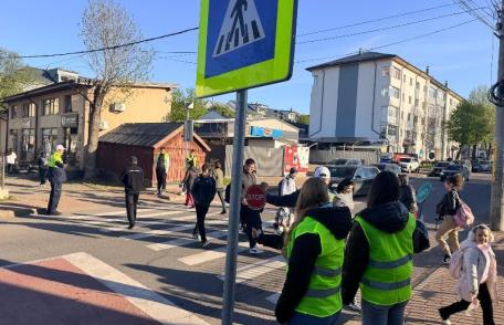 Patrula școlară - lecții de siguranță rutieră cu elevii