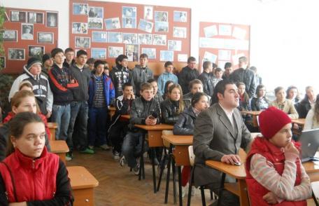 „Școala altfel” la Grupul Școlar „Regina Maria”