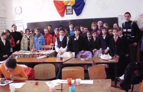 Parteneriat educaţional Suntem elevi, suntem prieteni