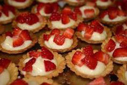 Minitarte cu gem de fructe