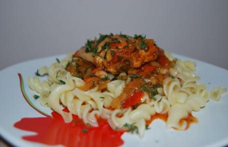 Pulpe de pui cu paste