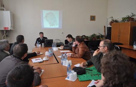 Instruire şi pregătire cu primarii efectuată de I.S.U. Botoşani [VIDEO/FOTO]