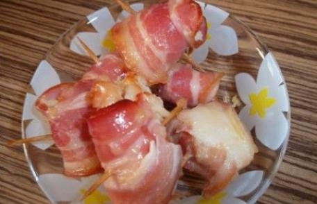 Piept de pui cu cașcaval și bacon