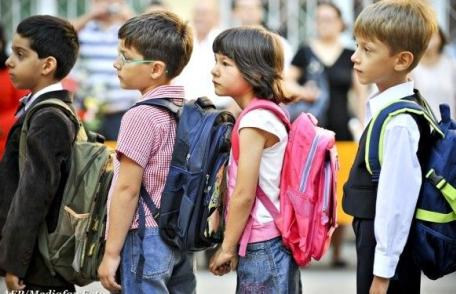 Vor fi mai puține locuri în școli și universități pentru anul 2012-2013, anunță guvernul