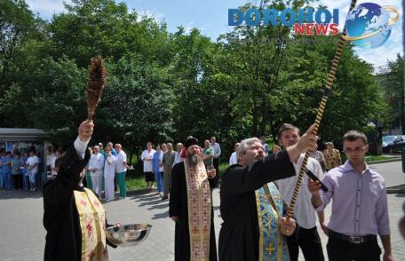 Ieri a avut loc slujba de resfinţire a Spitalului Municipal Dorohoi