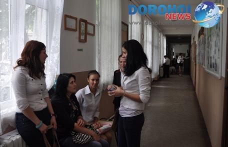 Examenul de bacalaureat a început în condiţii normale