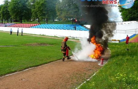 Vezi câştigătorii concursurilor profesionale ale serviciilor voluntare şi private pentru situaţii de urgenţă