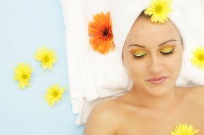 Obiceiuri „nevinovate” care te îmbătrânesc. Cum să le eviţi