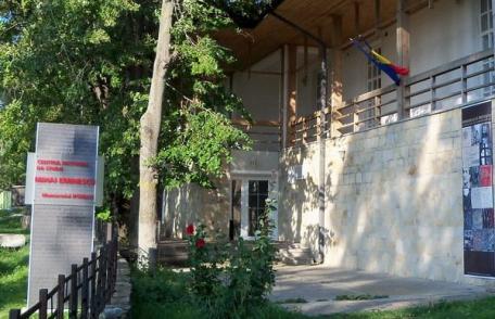 Elevii din mediul rural vor beneficia de excursii gratis la Memorialul Ipoteşti