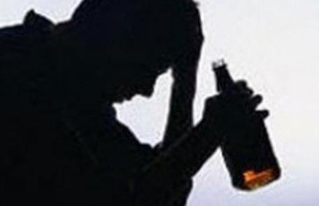 Șofer depistat sub influența băuturilor alcoolice la volan