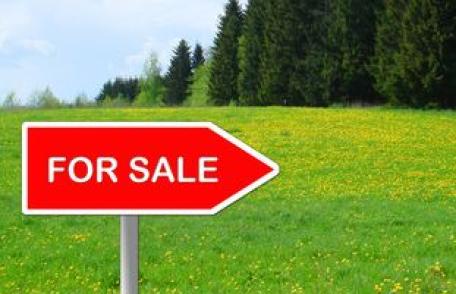 Vezi ce trebuie să știi atunci când cumperi un teren