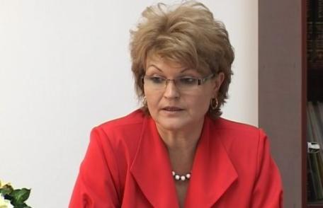Mihaela Huncă: “Nu se poate impune purtarea uniformei şcolare”
