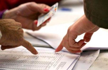 Vezi cele 9 categorii de persoane pe care Guvernul vrea să le scoată de pe listele electorale permanente