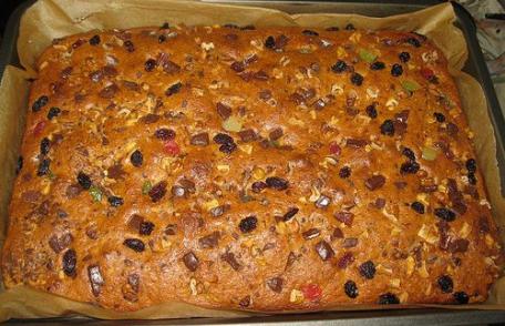 Prăjitură delicioasă cu banane