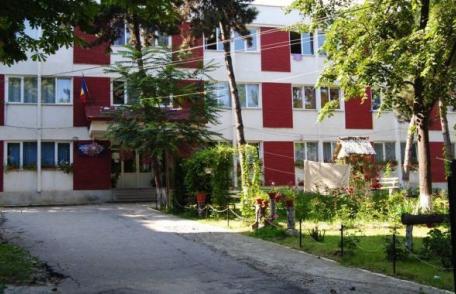 Seminarul Teologic a introdus de curând o clasă de Filologie bilingv engleză mixtă