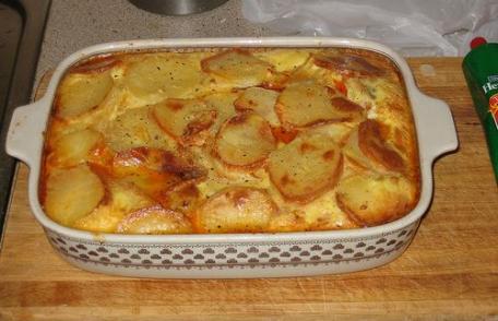 Musaca de cartofi cu carne